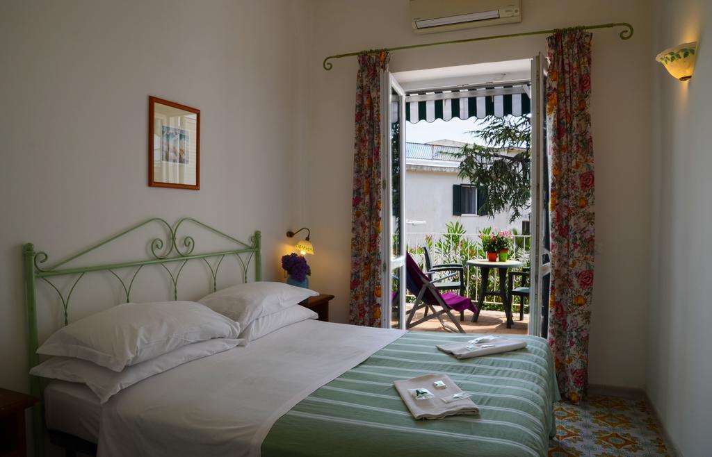 Hotel Europa Ischia Buitenkant foto