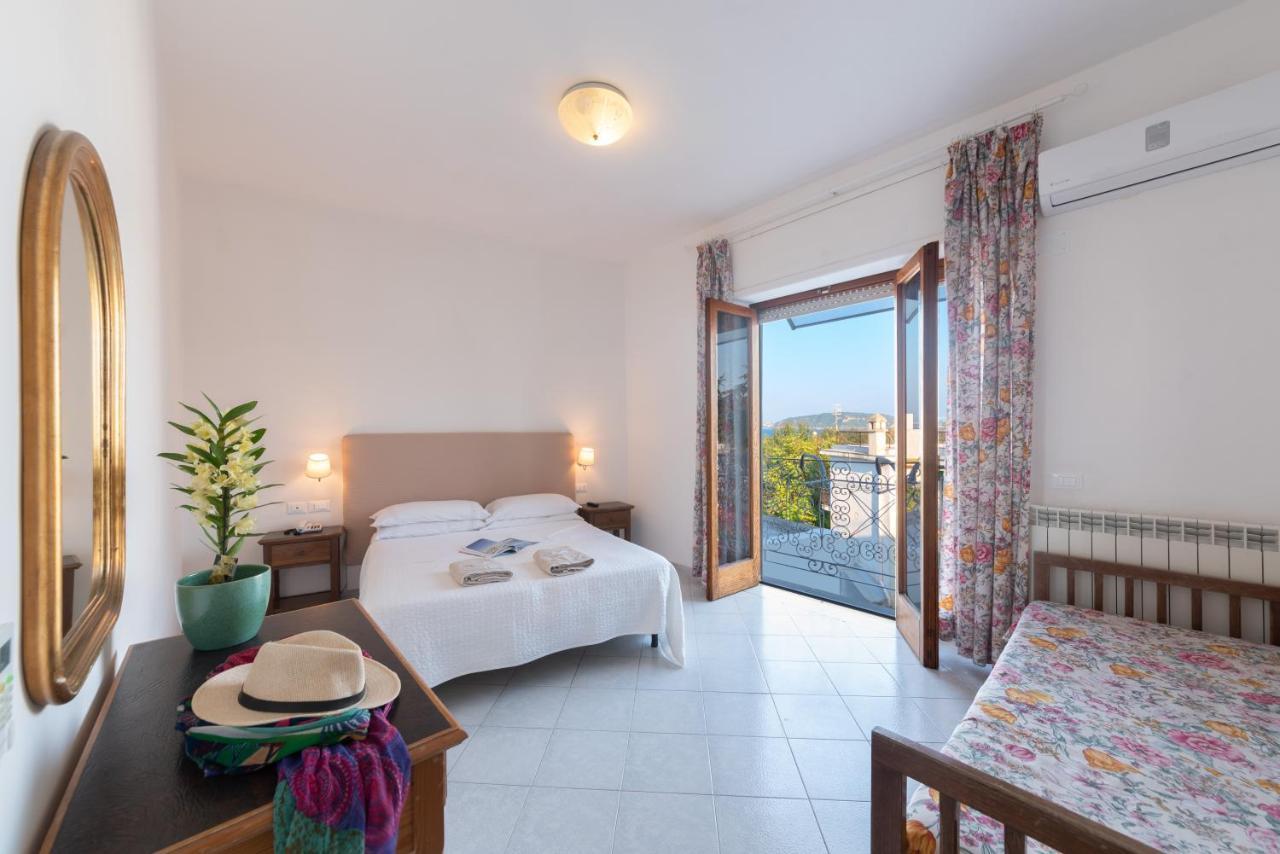 Hotel Europa Ischia Buitenkant foto